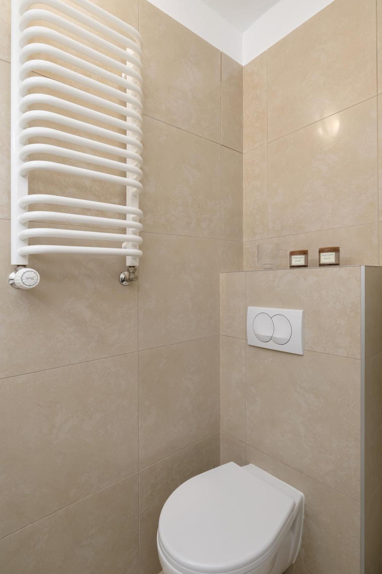 Studio Apartment With Ac - Dluga 65 Краков Экстерьер фото